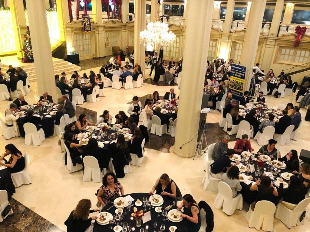 Cena solidaria de Navidad del Club de Leones Teresa Herrera y Os Pequerrechos